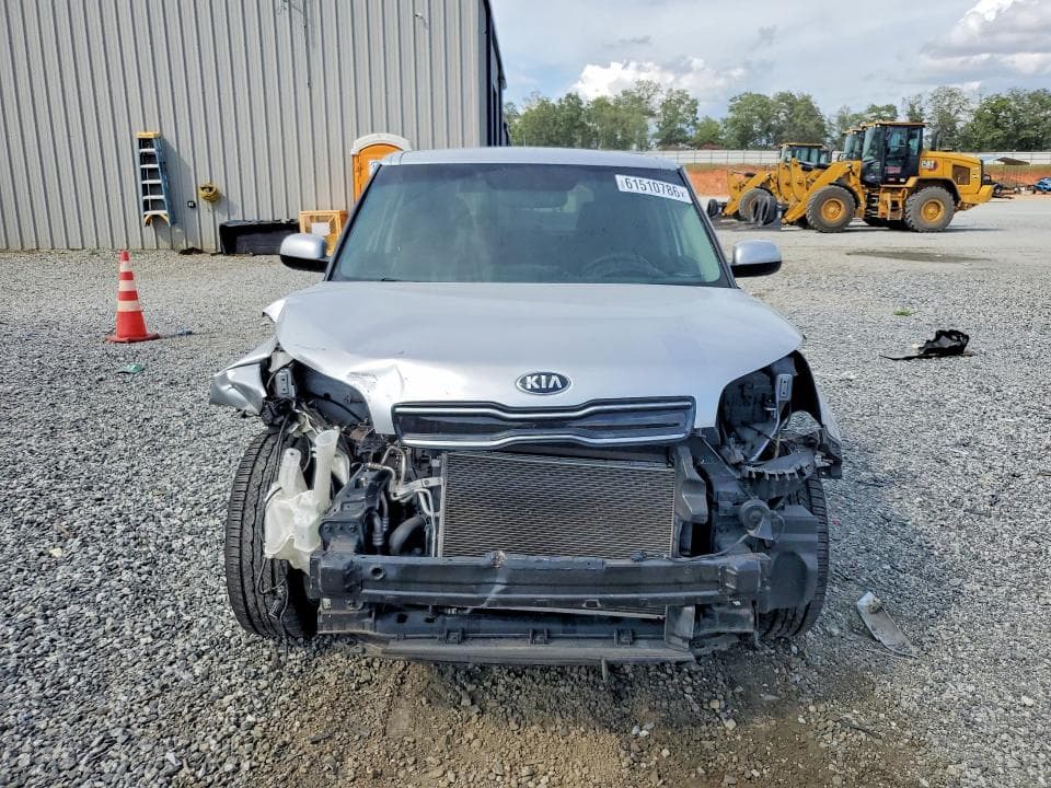 2018 KIA SOUL + 5