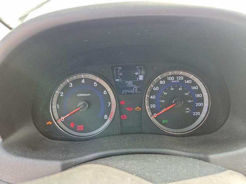 2017 HYUNDAI ACCENT SE SE 9