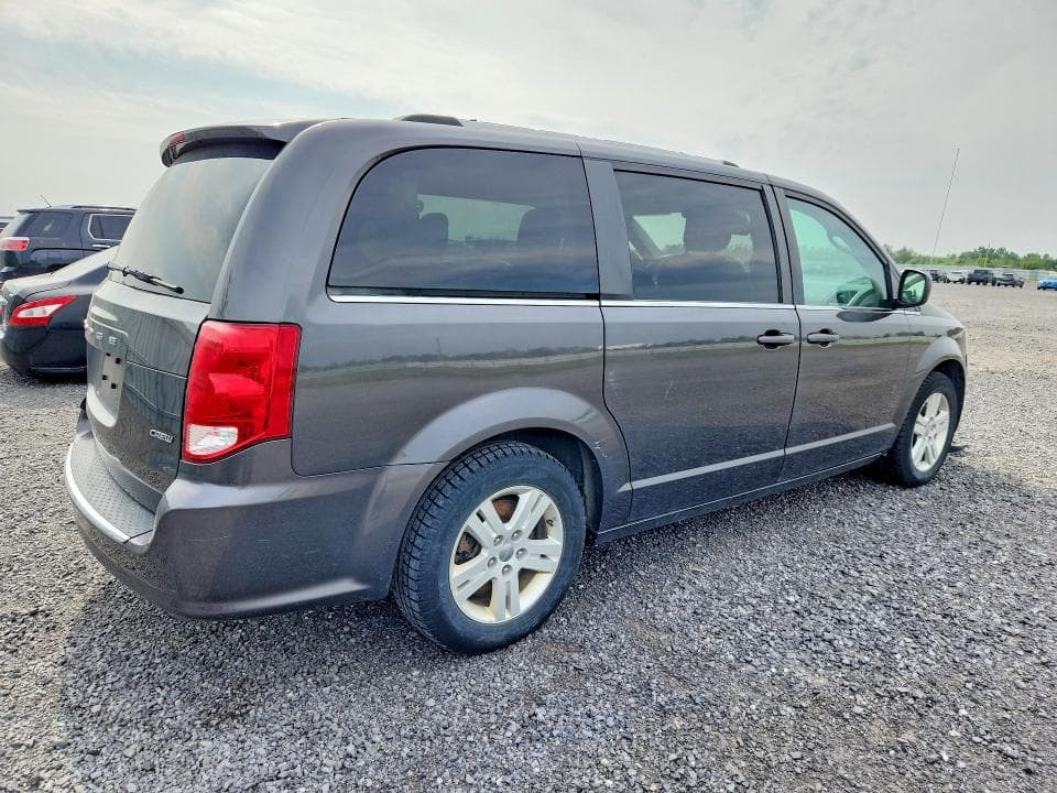 2020 DODGE GRAND CARAVAN CREW 3