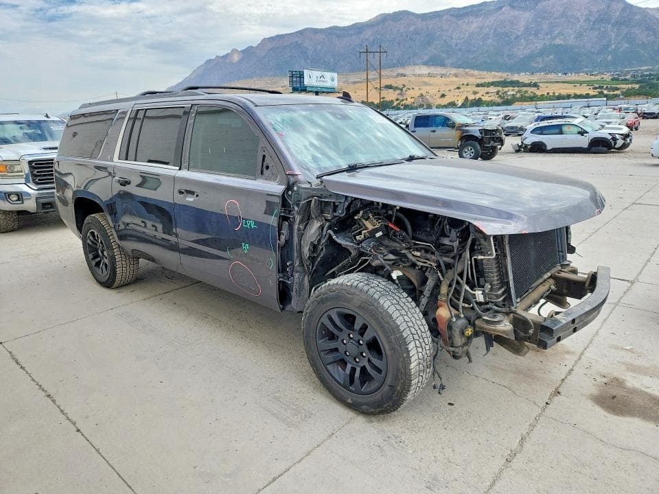 2018 CHEVROLET SUBURBAN K1500 LT 4