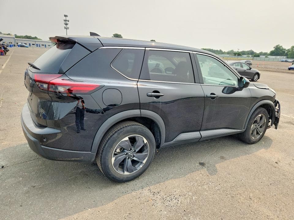 2025 NISSAN ROGUE SV 3