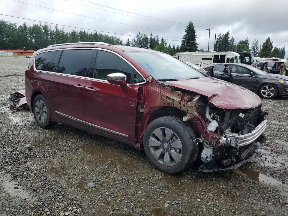 2017 CHRYSLER PACIFICA EHYBRID PLATINUM 4