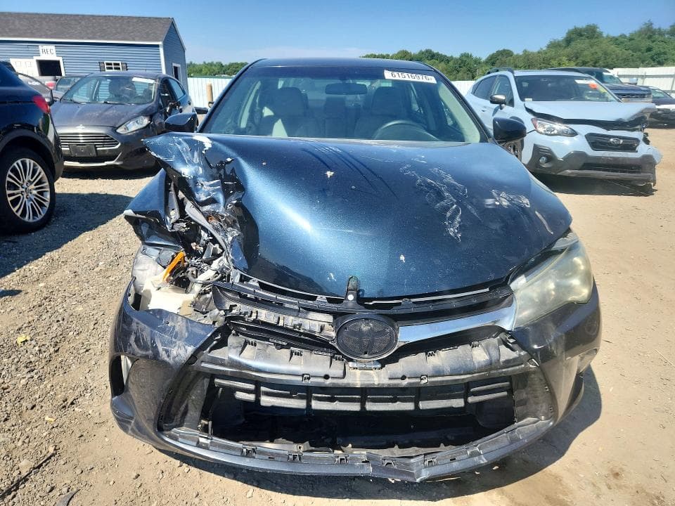 2017 TOYOTA CAMRY SE 5