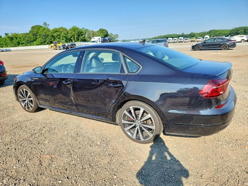 2018 VOLKSWAGEN PASSAT GT 2
