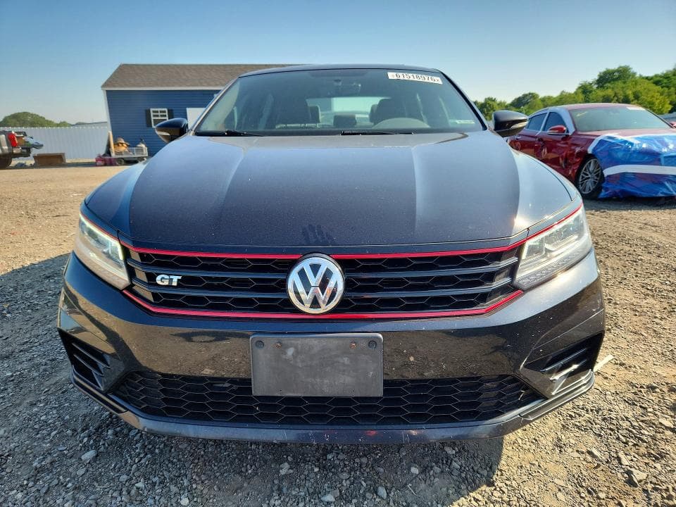 2018 VOLKSWAGEN PASSAT GT 5