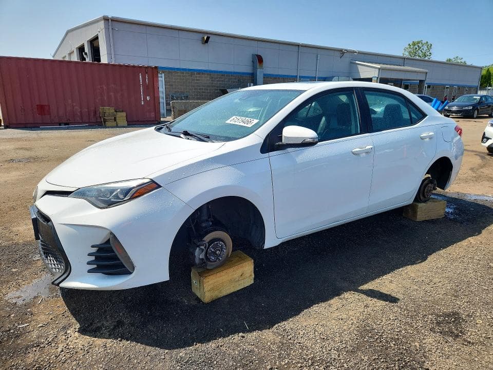 2019 TOYOTA COROLLA SE - 1