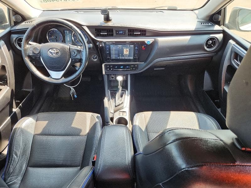 2019 TOYOTA COROLLA SE 8