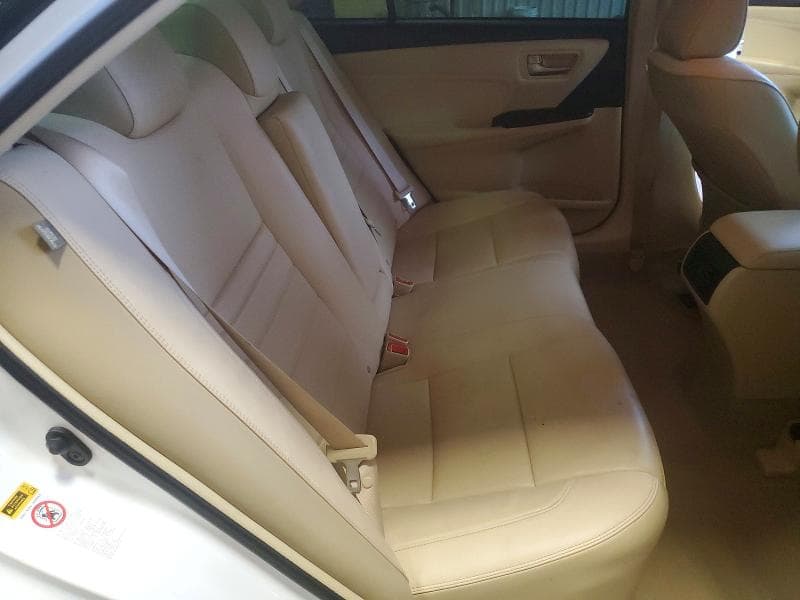 2017 TOYOTA CAMRY XLE 10