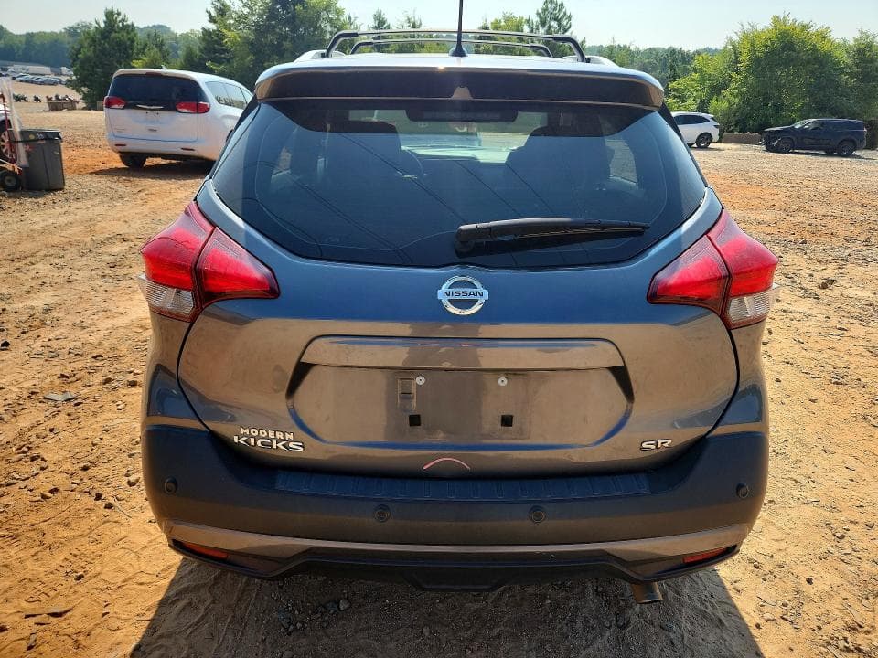 2020 NISSAN KICKS SR 6