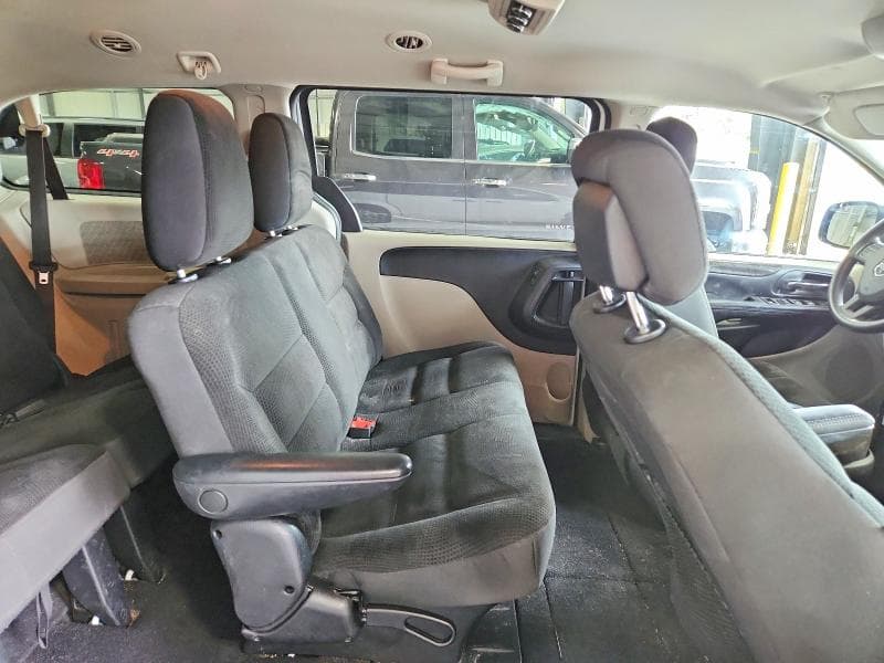 2019 DODGE GRAND CARAVAN SE 11
