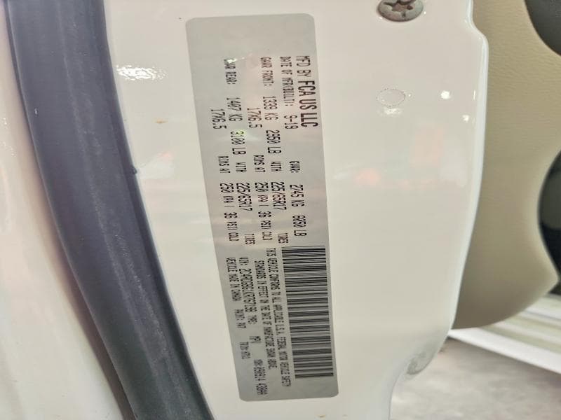 2019 DODGE GRAND CARAVAN SE 13