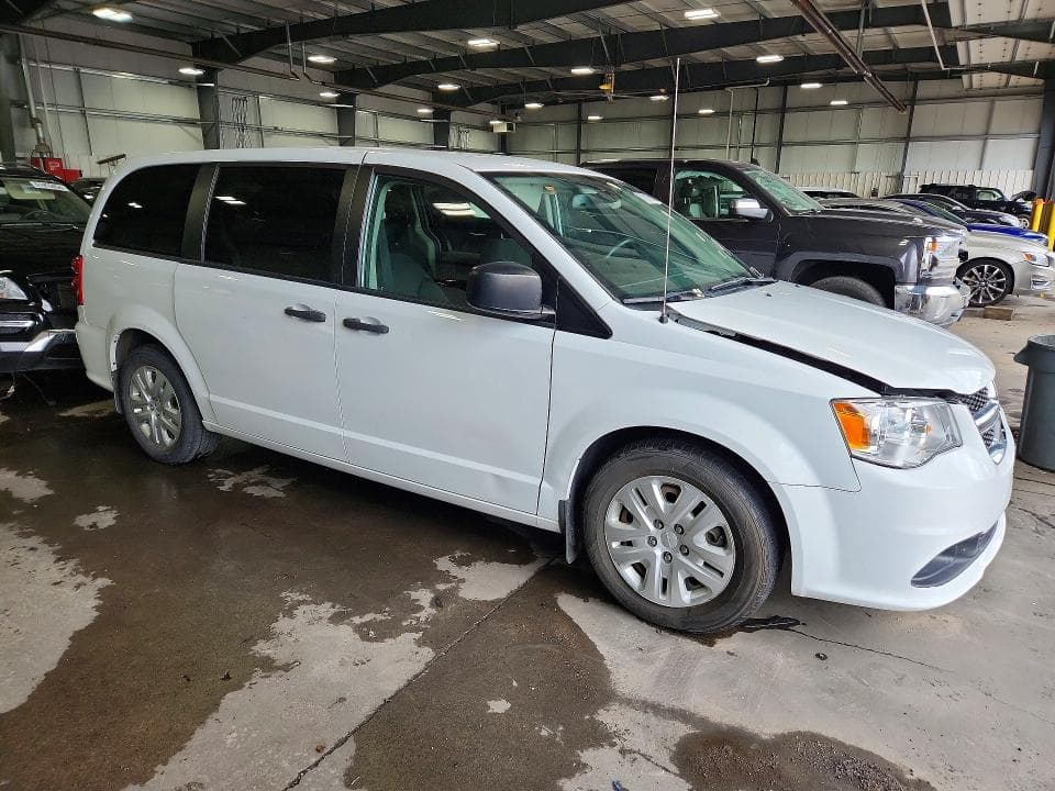 2019 DODGE GRAND CARAVAN SE 4