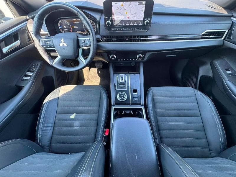 2023 MITSUBISHI OUTLANDER SE 9