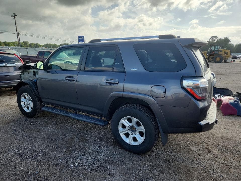 2022 TOYOTA 4RUNNER SR5 2