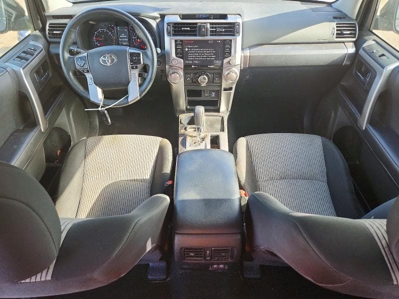 2022 TOYOTA 4RUNNER SR5 8