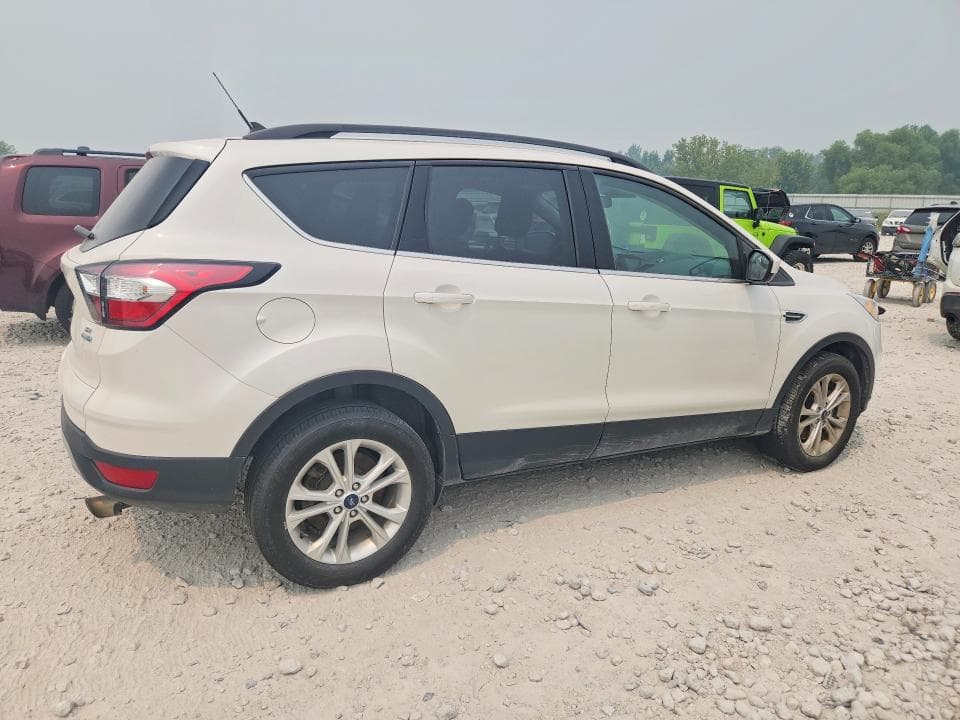 2018 FORD ESCAPE SE SE 4