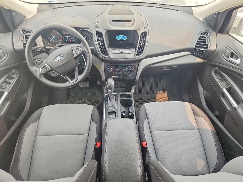 2018 FORD ESCAPE SE SE 9