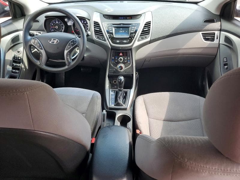 2016 HYUNDAI ELANTRA SE 8