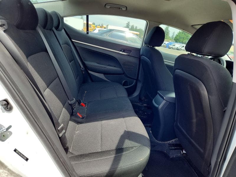 2019 HYUNDAI ELANTRA SE 10