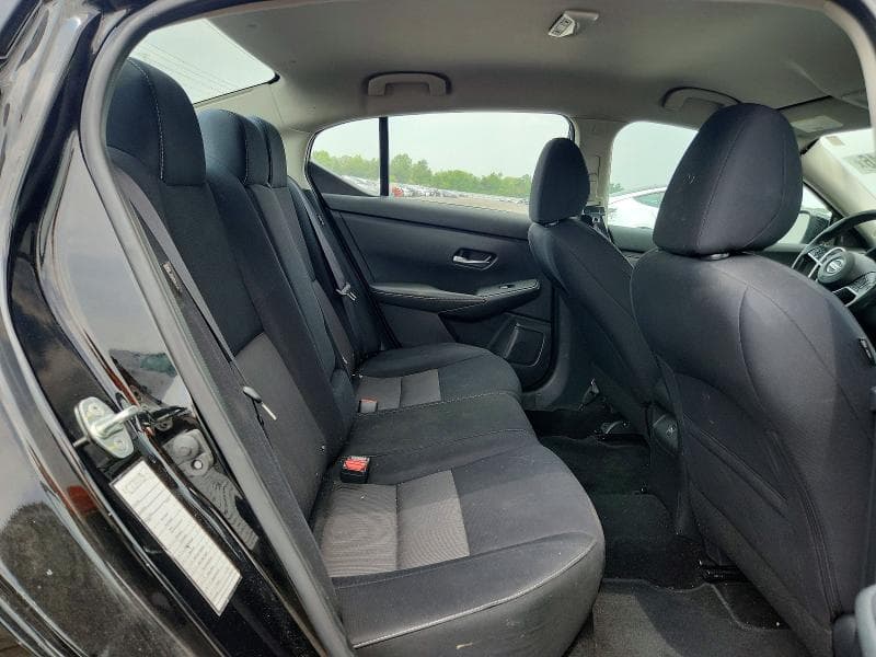 2022 NISSAN SENTRA SV 10