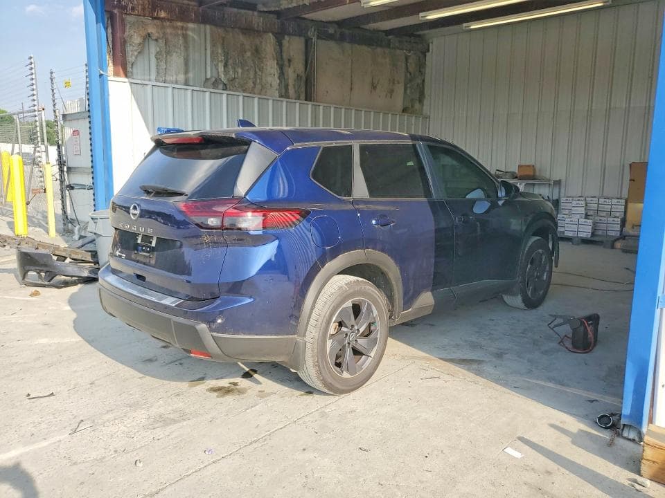 2026 NISSAN ROGUE SV 3