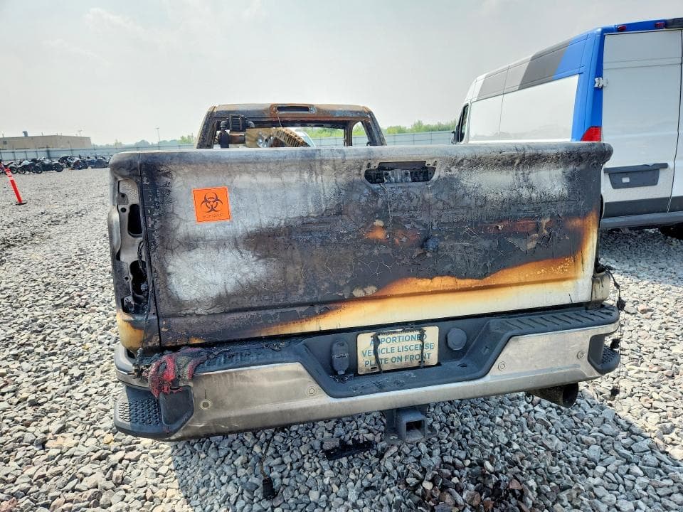 2023 CHEVROLET SILVERADO K3500 6