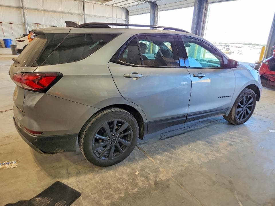 2023 CHEVROLET EQUINOX RS 3