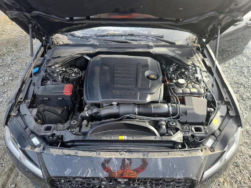 2021 JAGUAR XF R-DYNAMIC SE 11