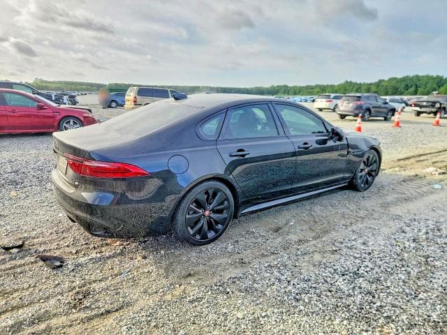 2021 JAGUAR XF R-DYNAMIC SE 3