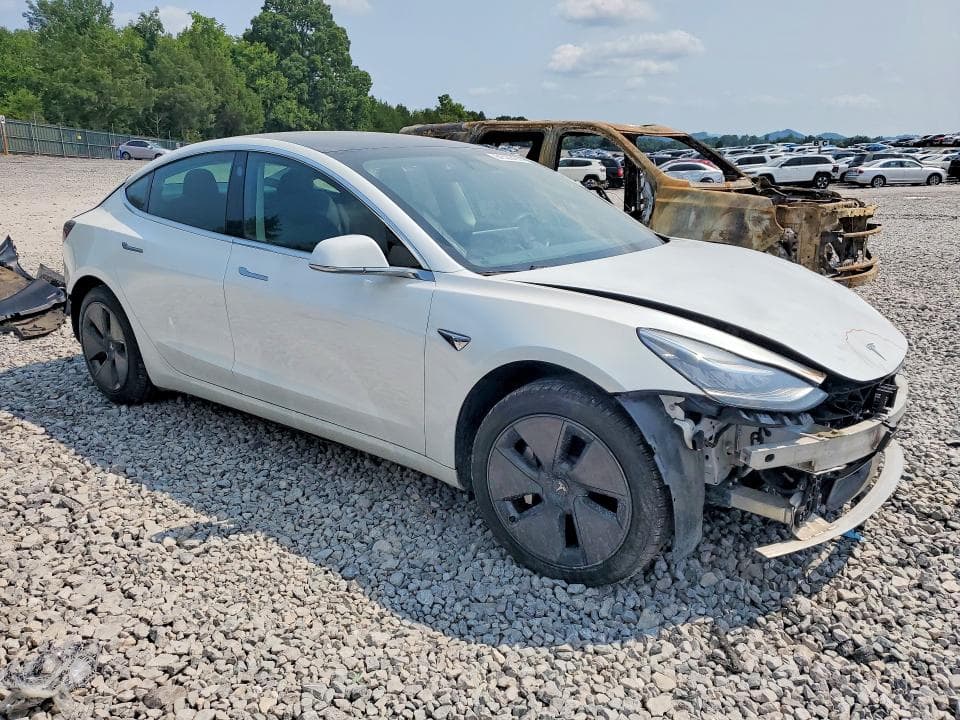 2019 TESLA MODEL 3 4