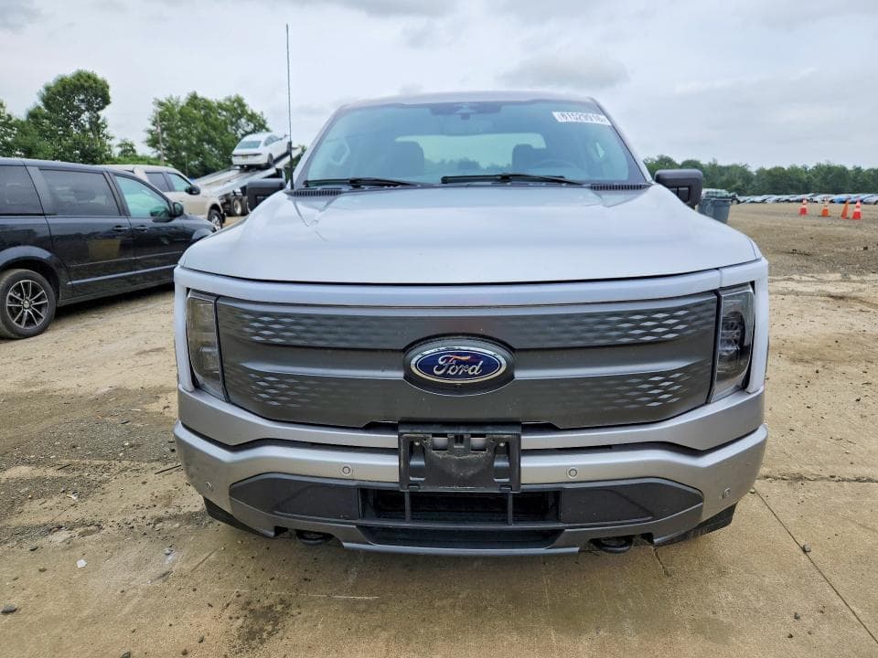 2023 FORD F150 LIGHTNING PRO 5