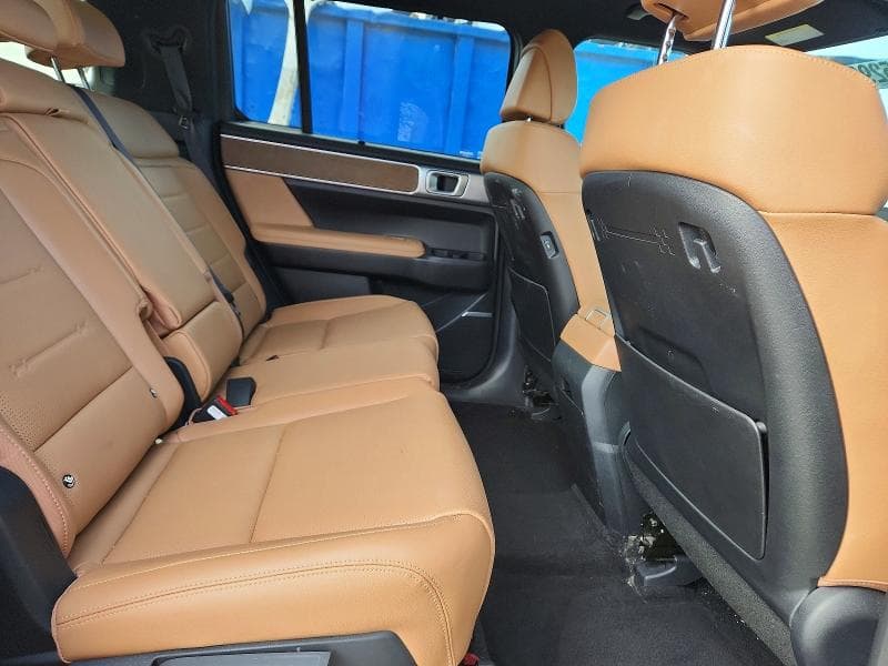 2025 HYUNDAI SANTA FE LIMITED LIMITED 11