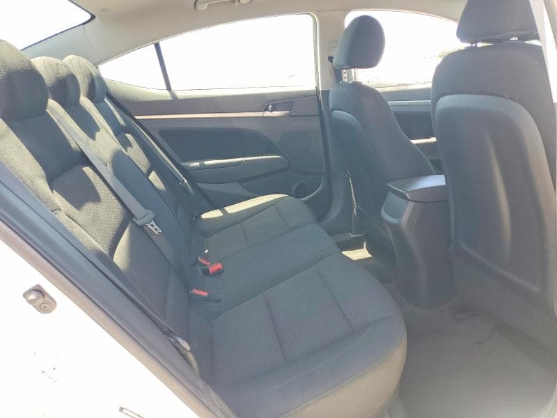 2020 HYUNDAI ELANTRA SEL 10