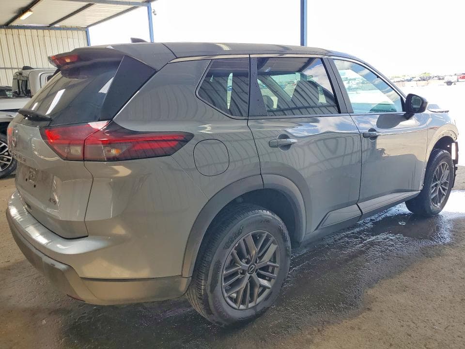 2026 NISSAN ROGUE SV 3