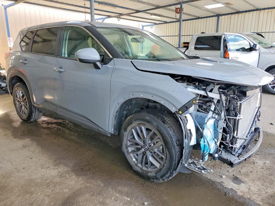 2026 NISSAN ROGUE SV 4