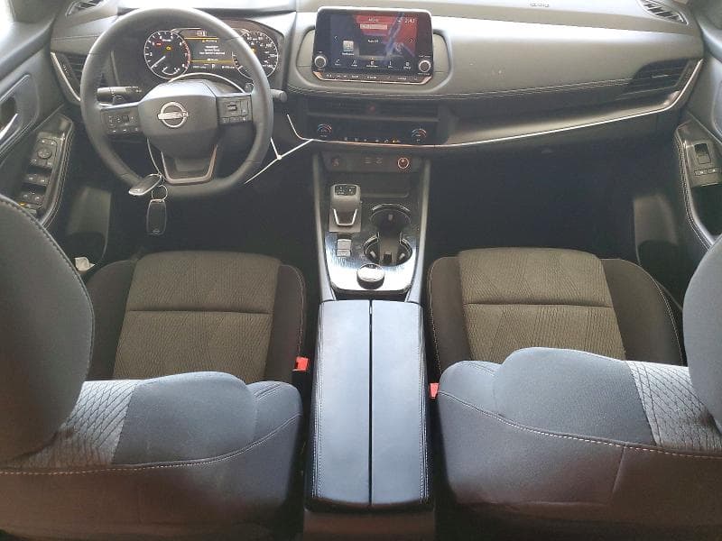 2026 NISSAN ROGUE SV 8