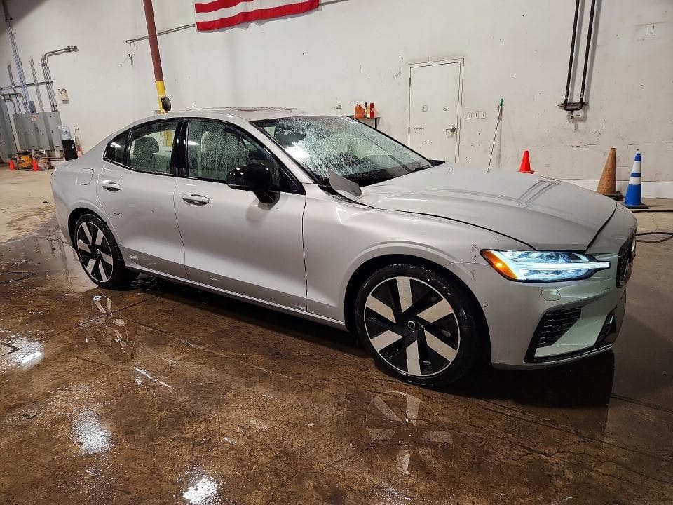 2024 VOLVO S60 ULTIMATE 4