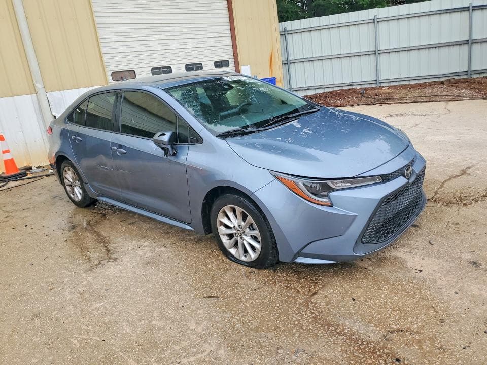 2021 TOYOTA COROLLA LE 4