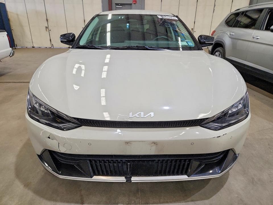 2023 KIA EV6 WIND 5