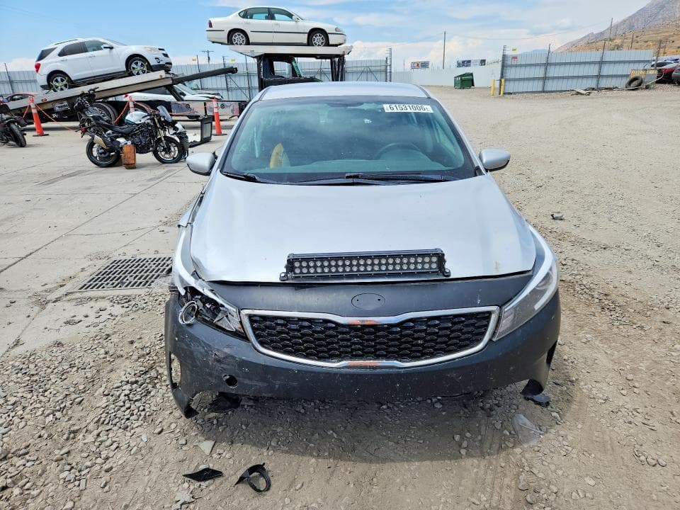 2017 KIA FORTE LX 5