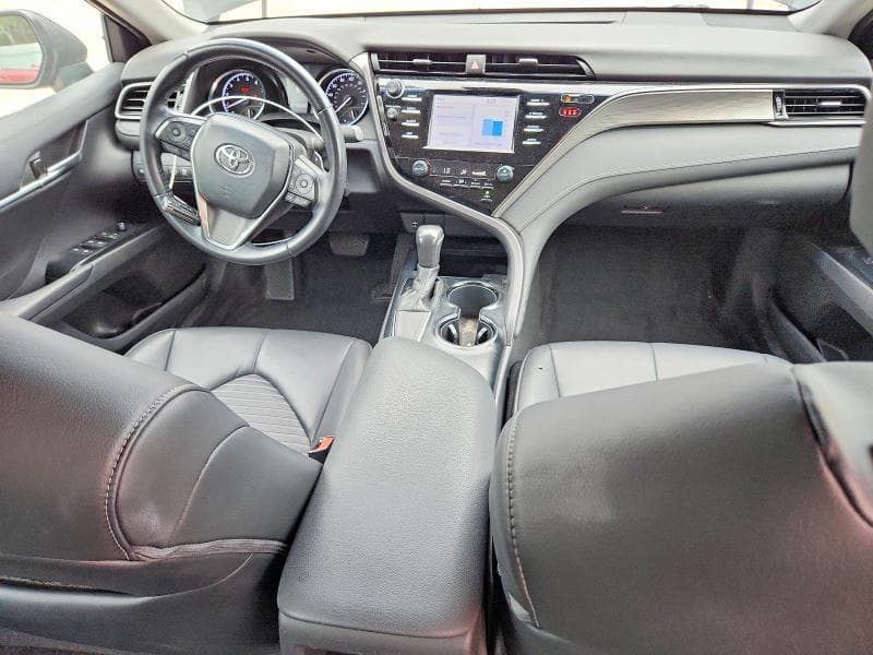 2019 TOYOTA CAMRY SE 8