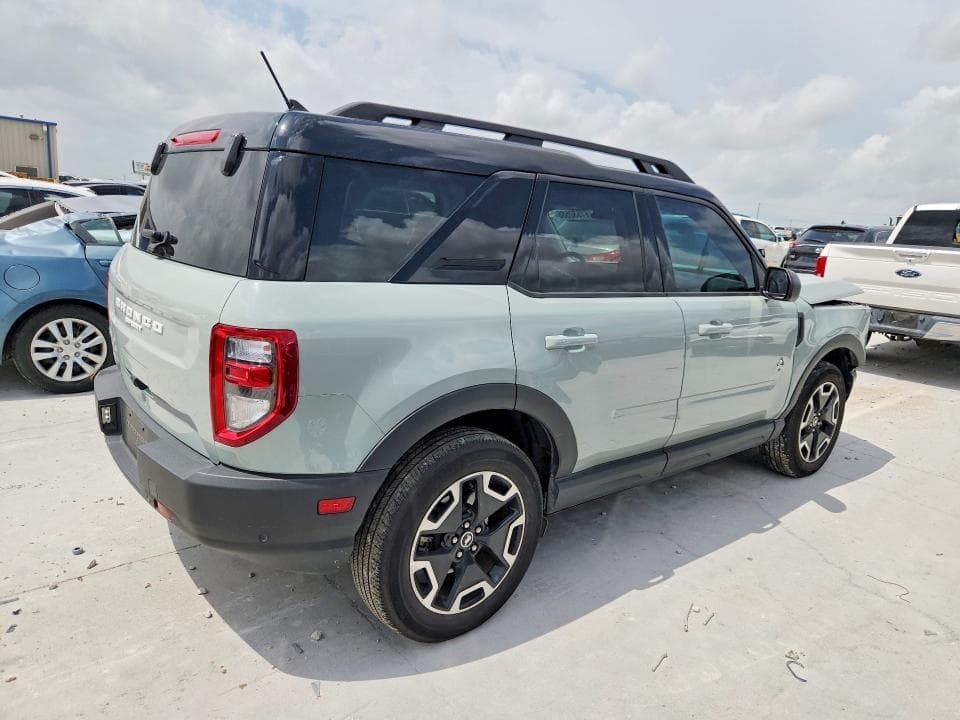 2024 FORD BRONCO SPORT OUTER BANKS 3