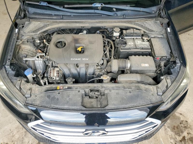 2018 HYUNDAI ELANTRA SE SE 11