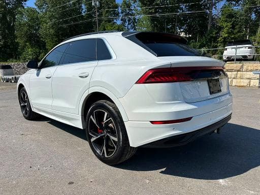 2019 AUDI Q8 PREMIUM 2