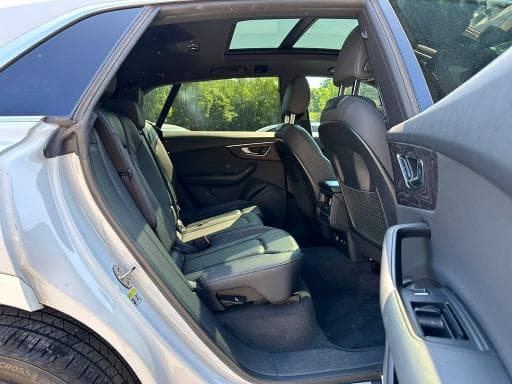 2019 AUDI Q8 PREMIUM 7