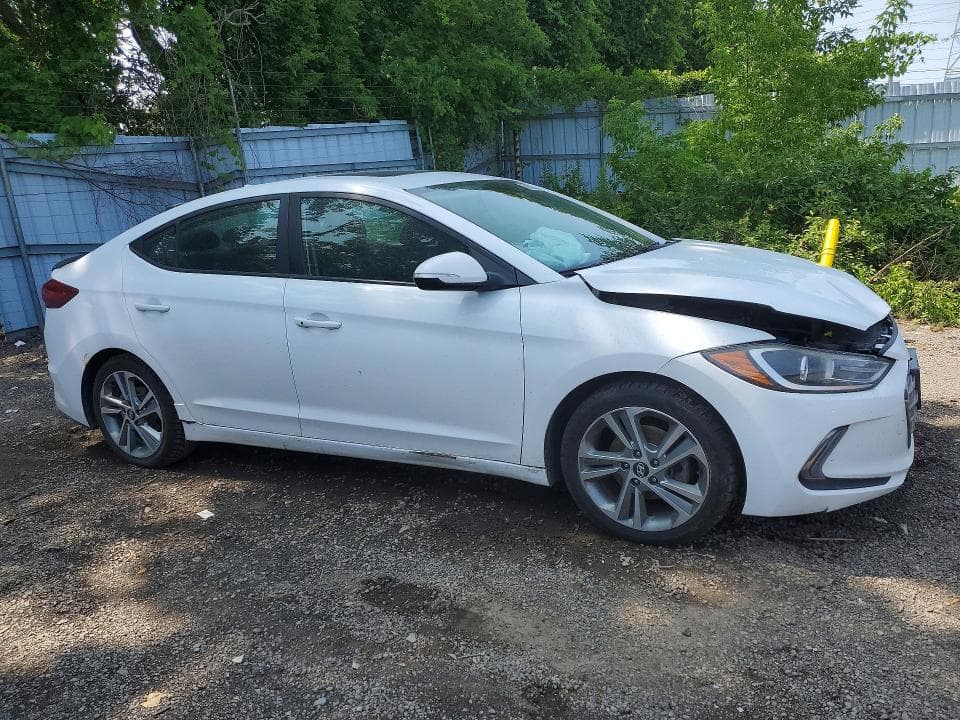 2018 HYUNDAI ELANTRA SEL 4