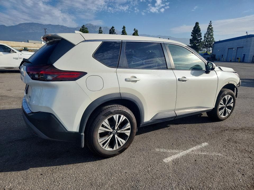 2022 NISSAN ROGUE SV 3