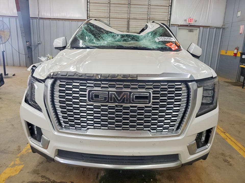 2024 GMC YUKON DENALI 5