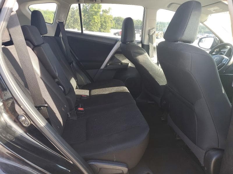 2017 TOYOTA RAV4 LE 11