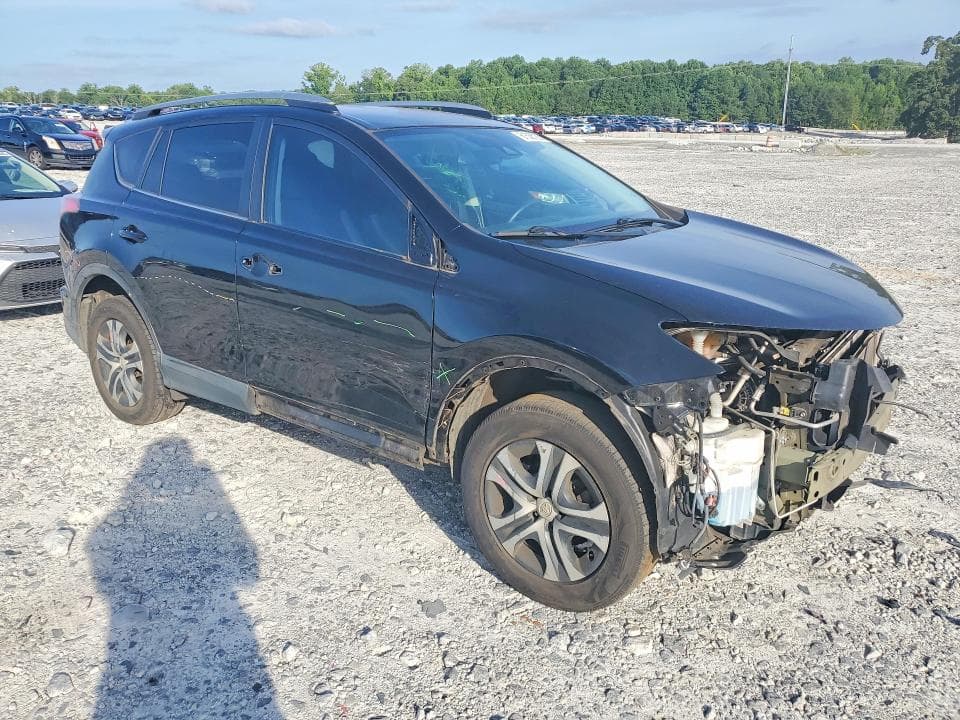 2017 TOYOTA RAV4 LE 4